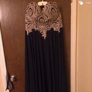 Navy blue strapless dress